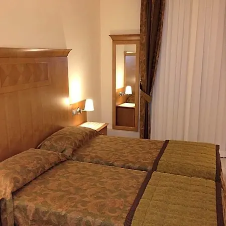 Teatro Ristori Bed & Breakfast